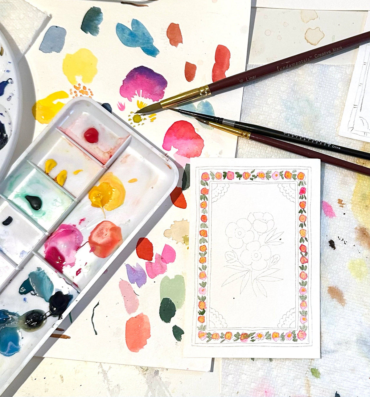 Antiquaria Mini Deluxe Watercolor Painting Kit: Flowers