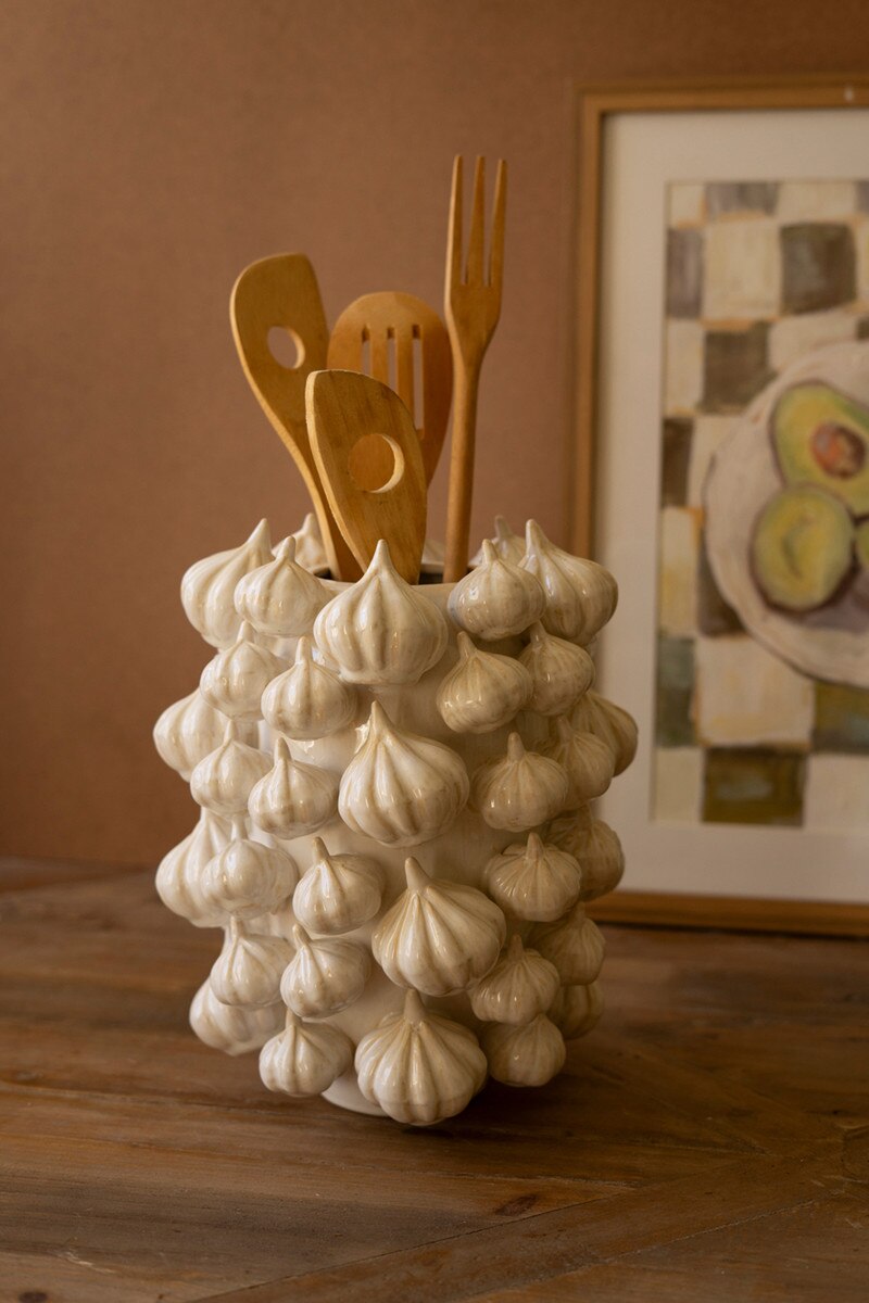 Ceramic Garlic Vase