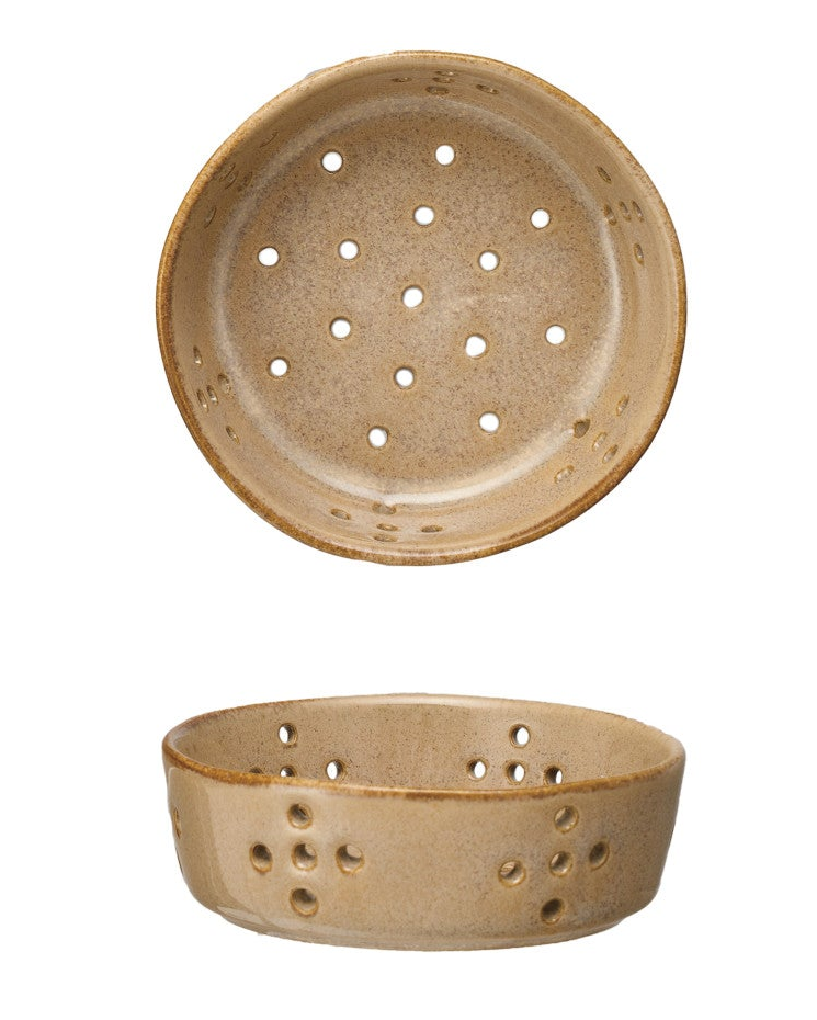Stoneware Berry Bowl, 2 Colors