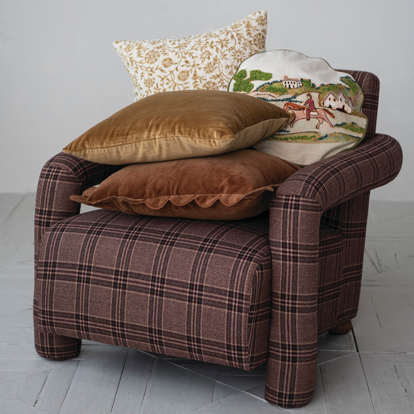 Cotton & Linen Pillow with Countryside Scene & Patterned Back ©
