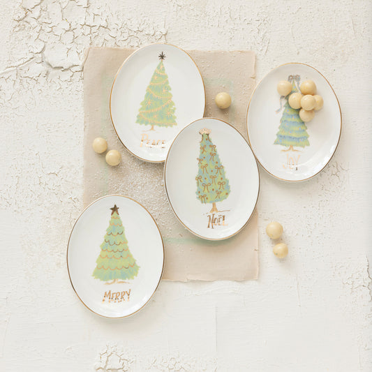 Oval Stoneware Dish with Christmas Tree