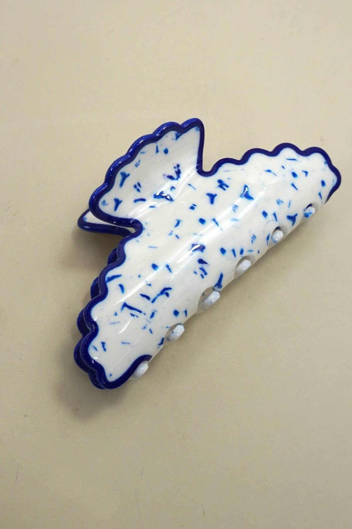 Speckled Porcelain Style Claw Clip