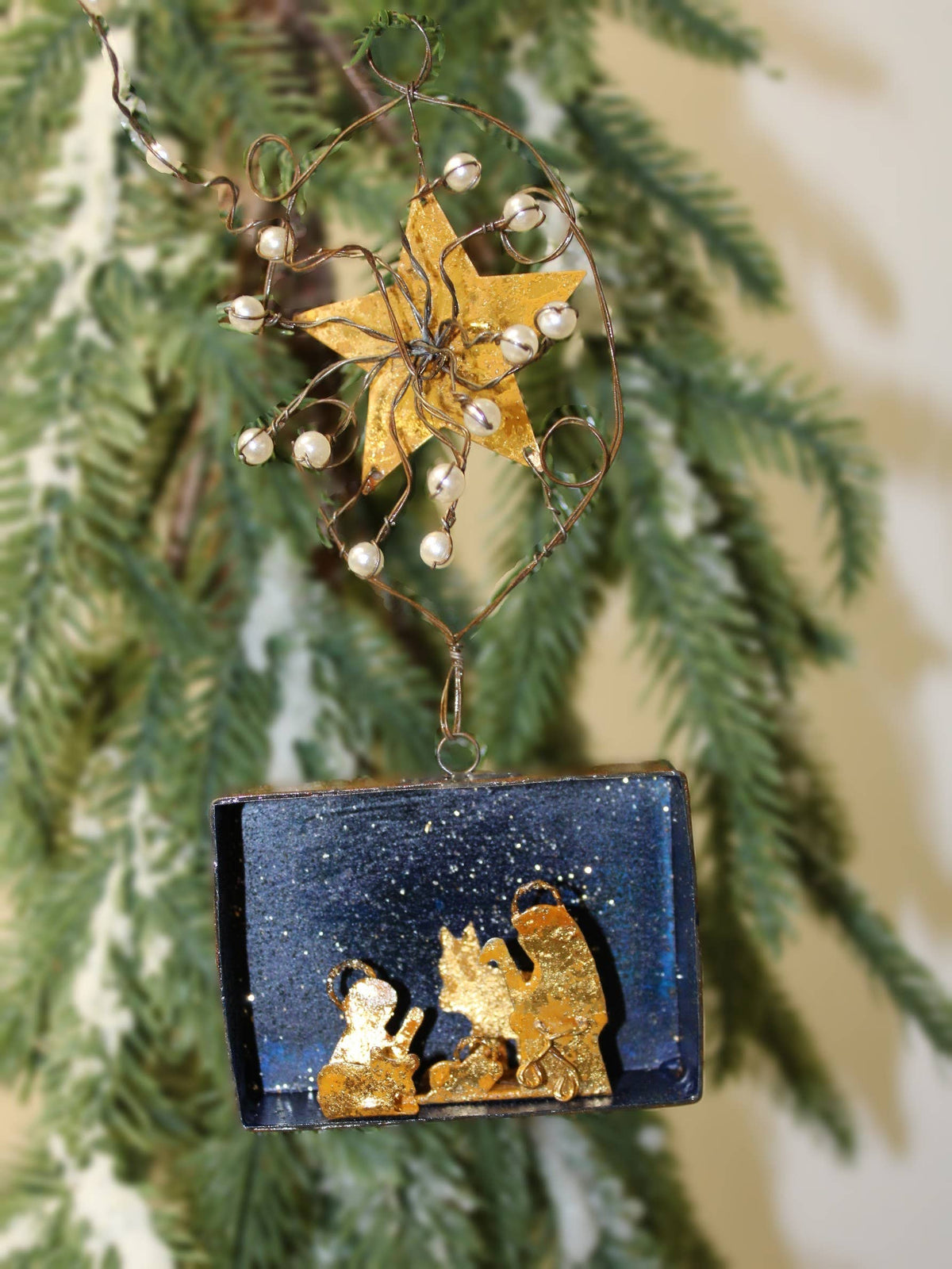 Mini Metal Nativity Silhouette Ornament