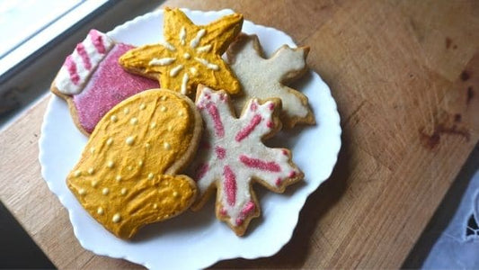 Kids Korner: Holiday Cookie Decorating with Natural Dyes - 12/20 @ 11a