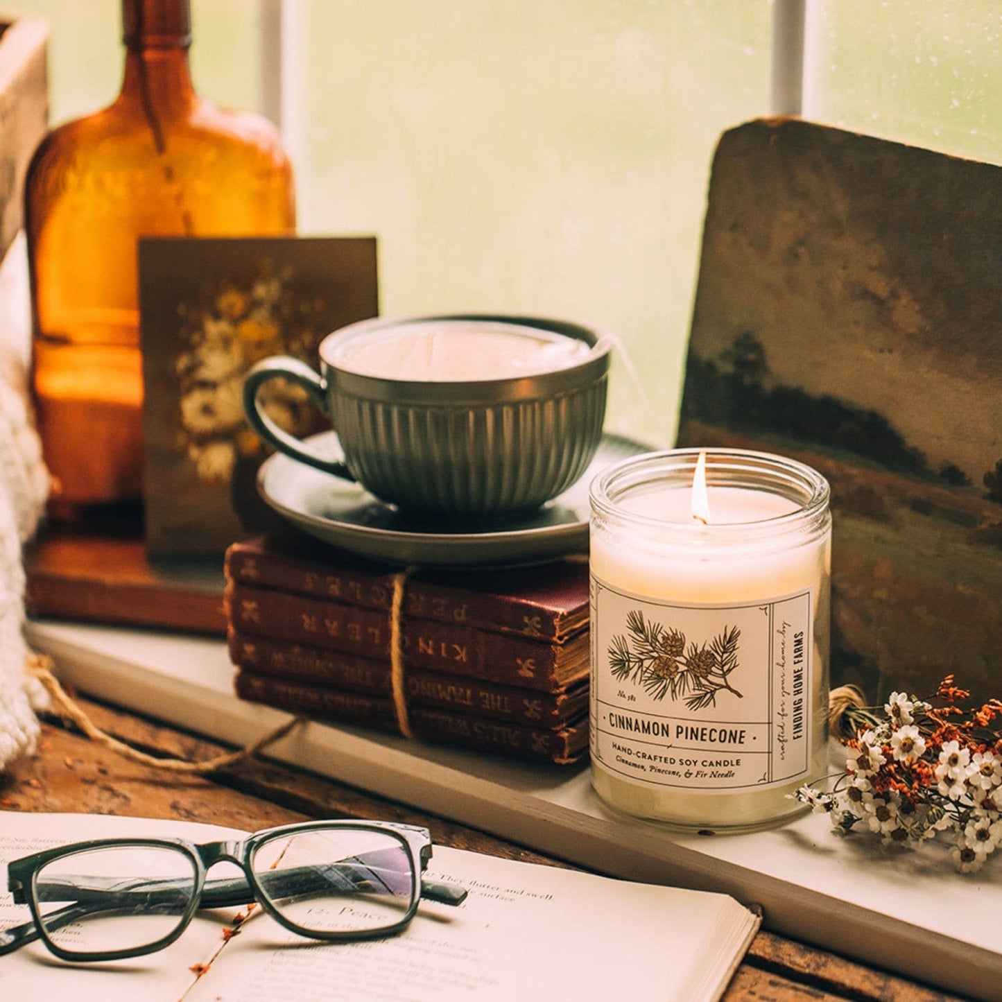Cinnamon Pinecone : Soy Candle
