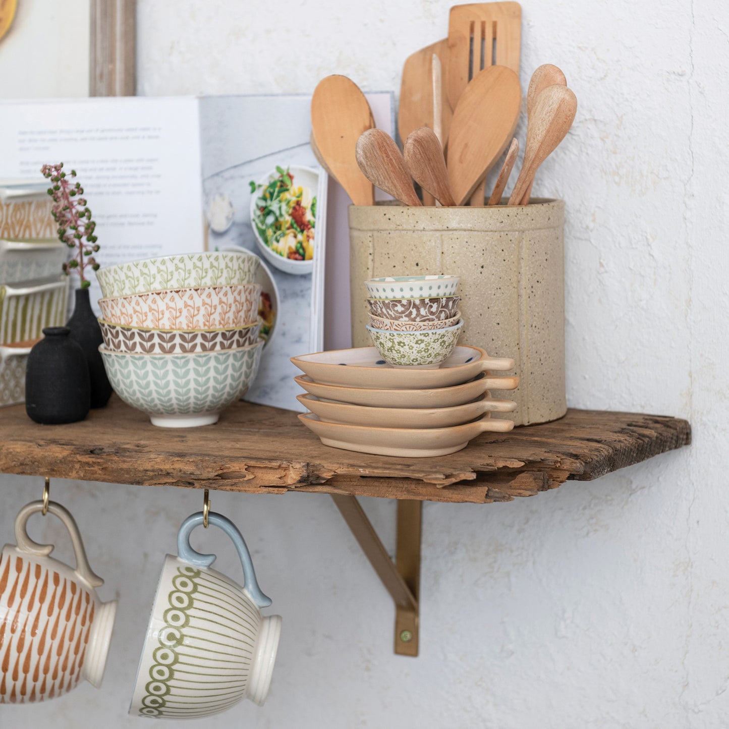 Round Stoneware Pinch Pot