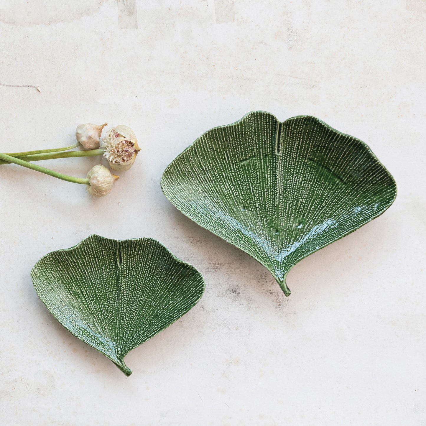 Stoneware Ginkgo Leaf (Small)